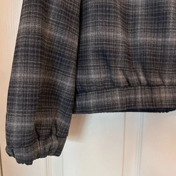 WAO Bomber Jacket Plaid Black and Gray Women's Sz Medium - Picture 13 of 16